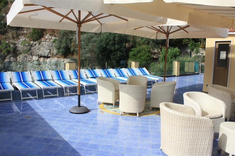 Hotel Del Mare Сорренто Экстерьер фото