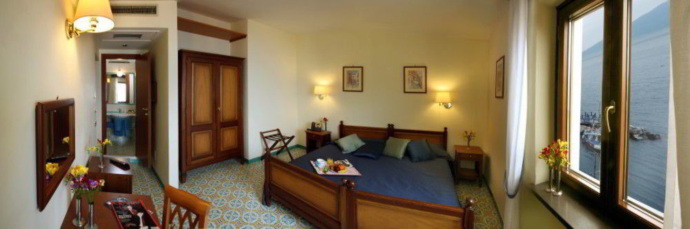 Hotel Del Mare Сорренто Экстерьер фото
